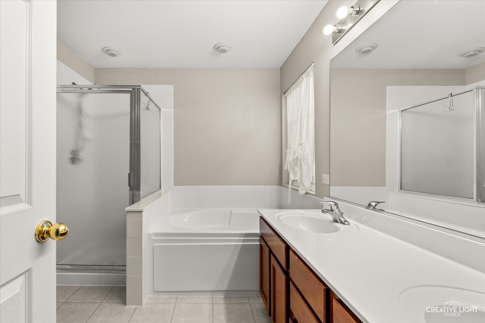 6099 Canterbury Lane #6099, Hoffman Estates, IL 60192