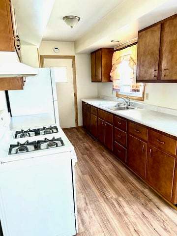 7809 Chase Street, Merrillville, IN 46410