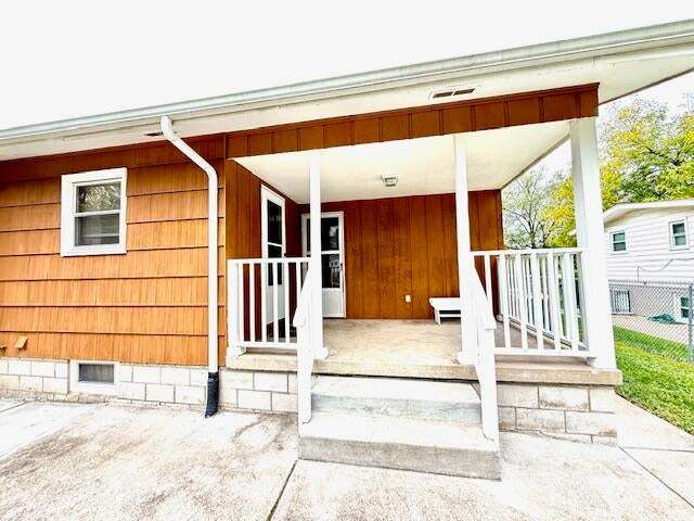 7809 Chase Street, Merrillville, IN 46410