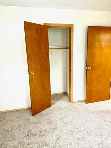 7809 Chase Street, Merrillville, IN 46410