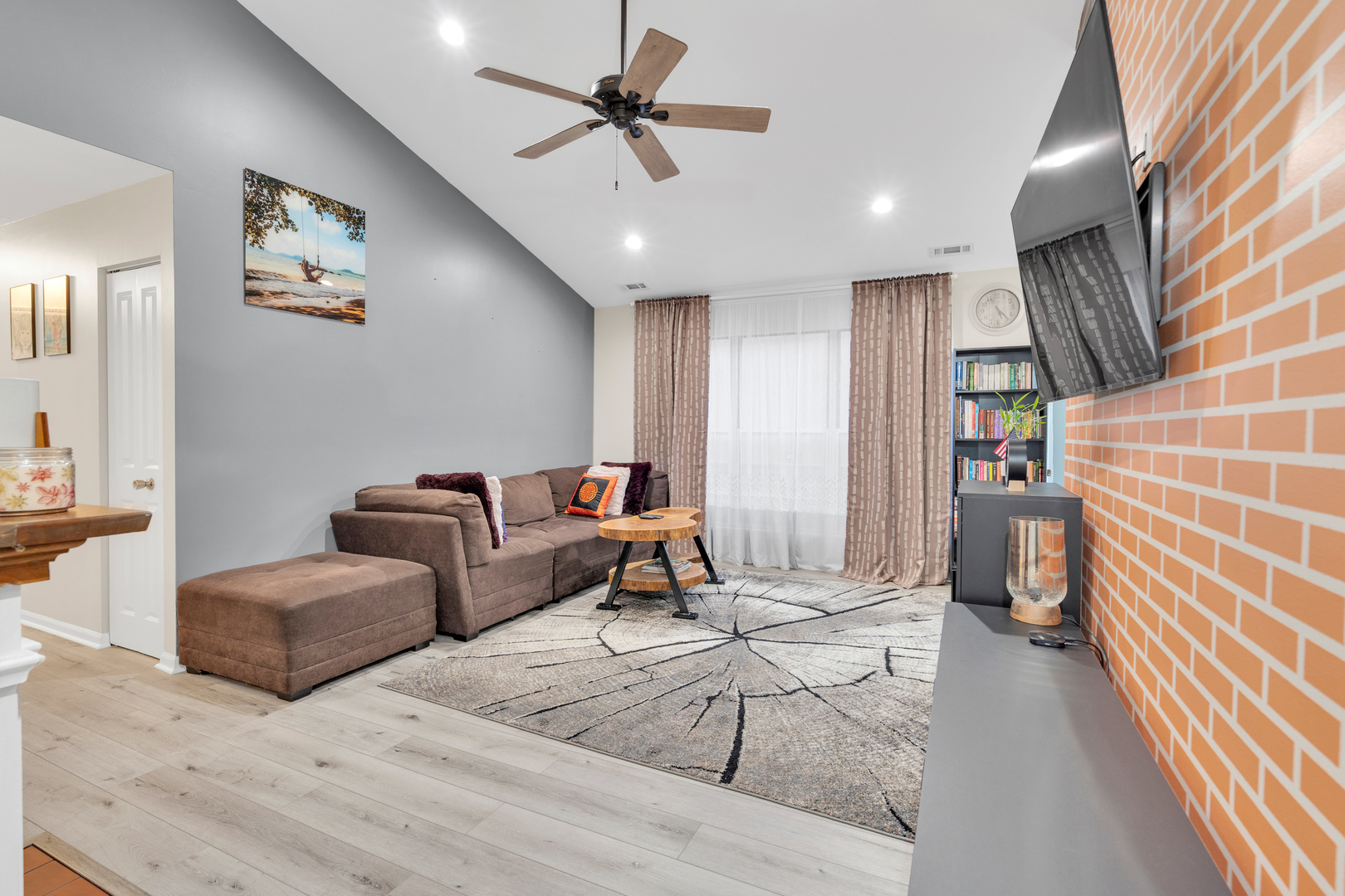 759 Sterling Court #A2, Bartlett, IL 60103