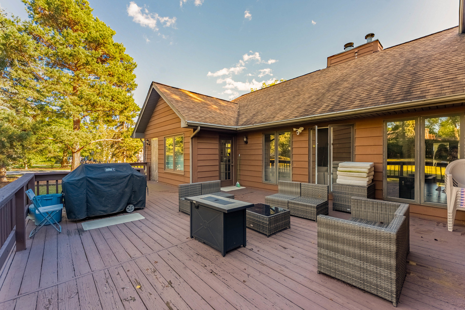 120 Pratt Boulevard, Roselle, IL 60172