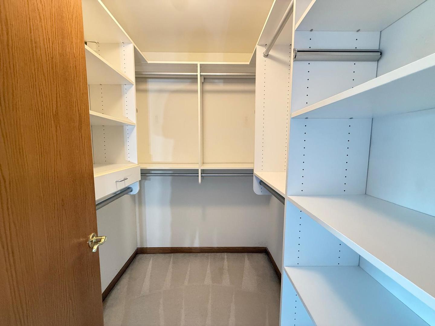 1537 Chatfield Court #1537, Roselle, IL 60172