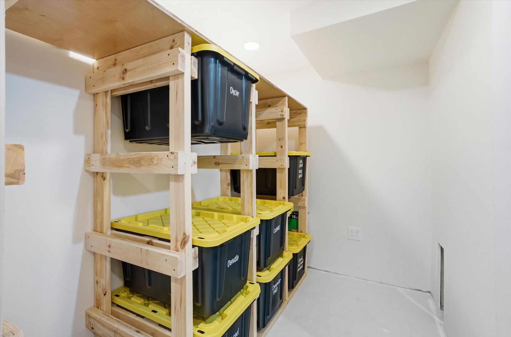 1114 Stonecrop Lane, Joliet, IL 60431