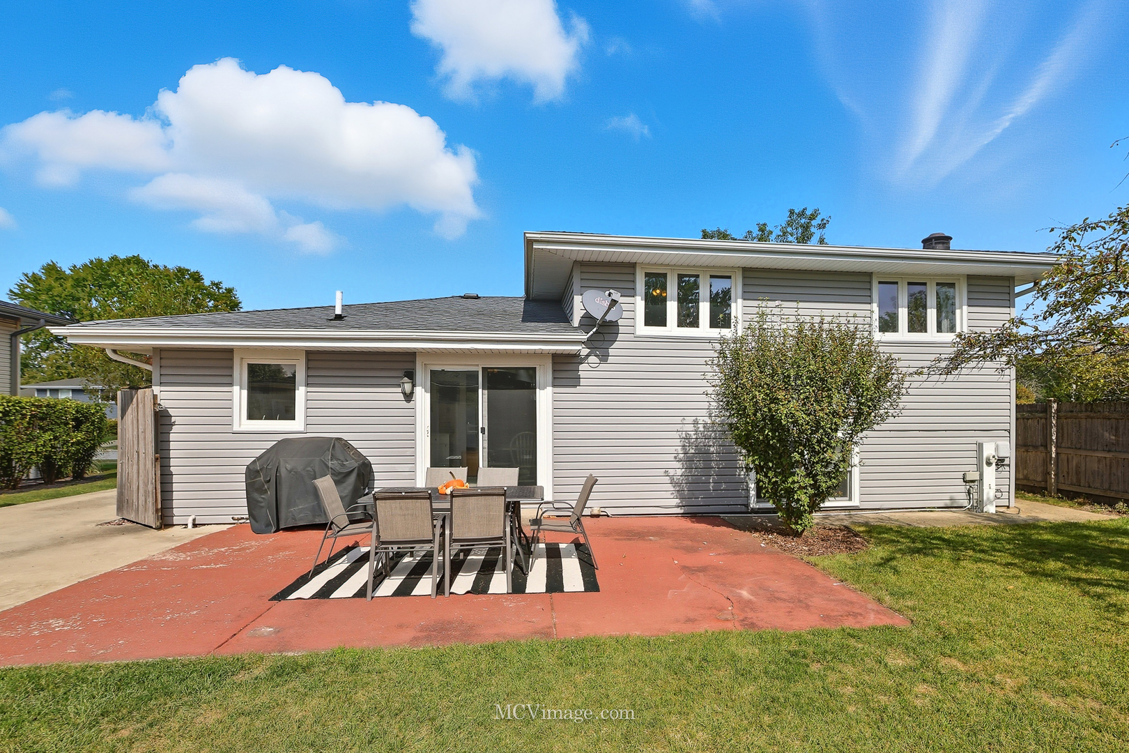6413 181st Place, Tinley Park, IL 60477