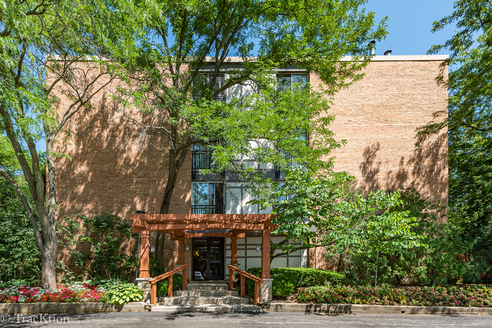 1833 FOUR LAKES Avenue #4H, Lisle, IL 60532