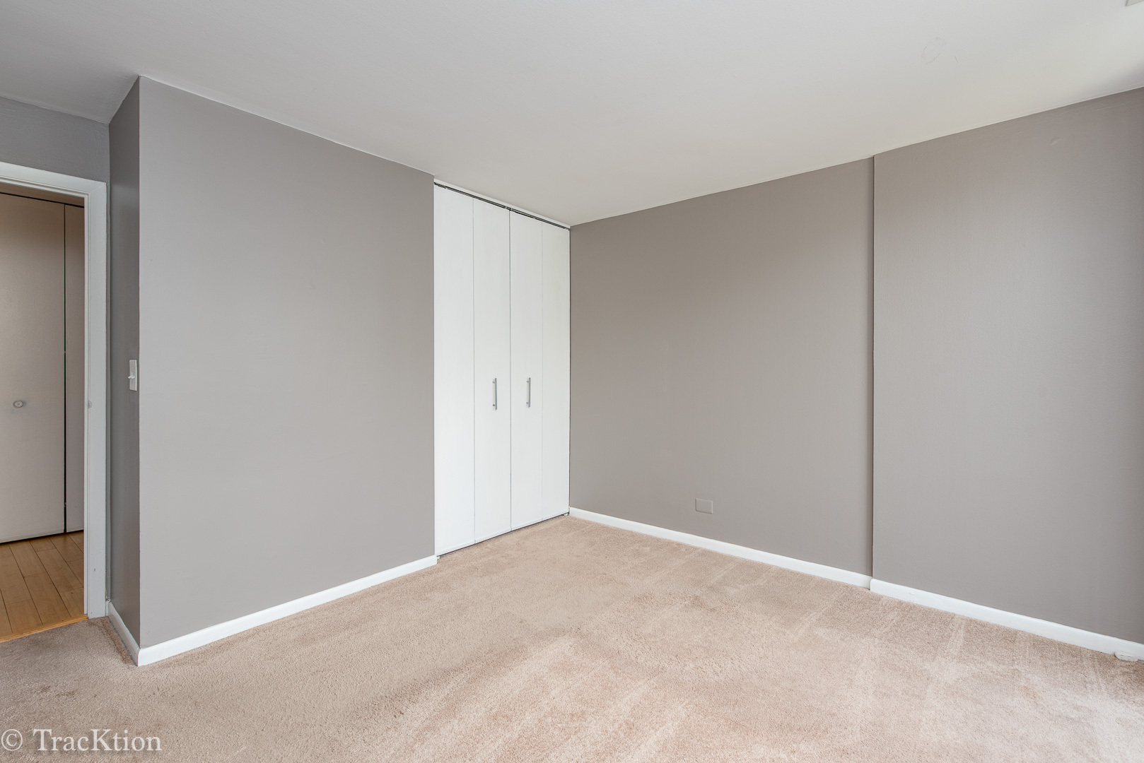 1833 FOUR LAKES Avenue #4H, Lisle, IL 60532