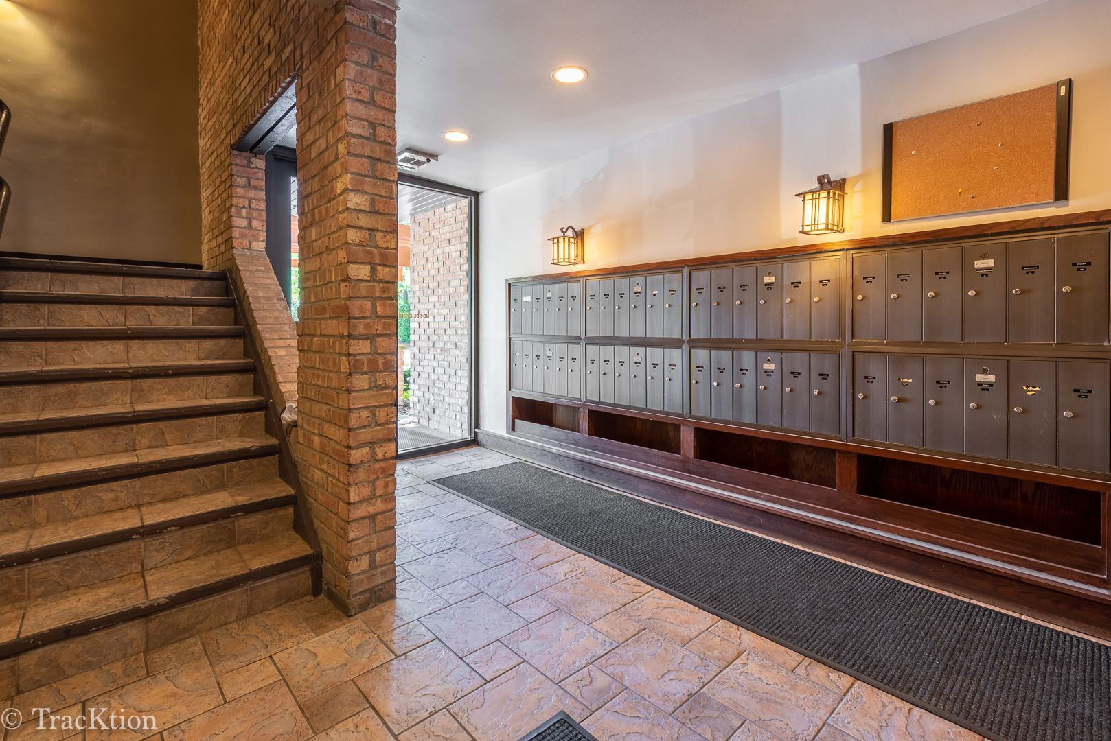 1833 FOUR LAKES Avenue #4H, Lisle, IL 60532