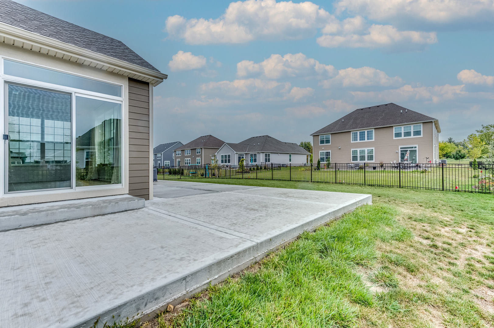 1831 Chandolin Lane, Elgin, IL 60124