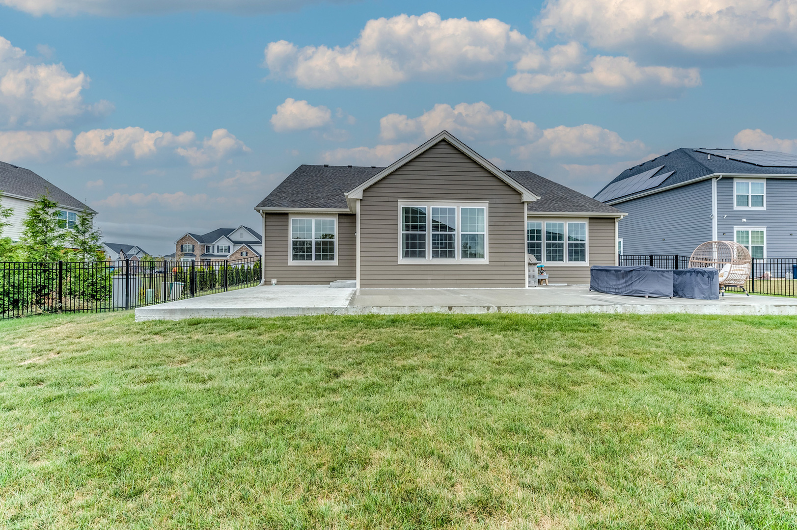 1831 Chandolin Lane, Elgin, IL 60124