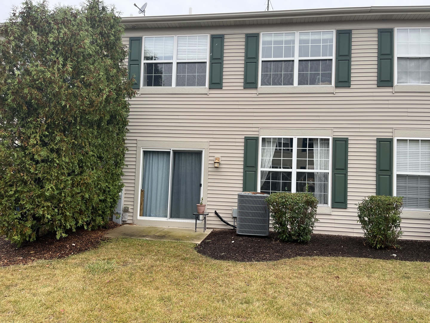 2254 Gallant Fox Circle, Montgomery, IL 60538