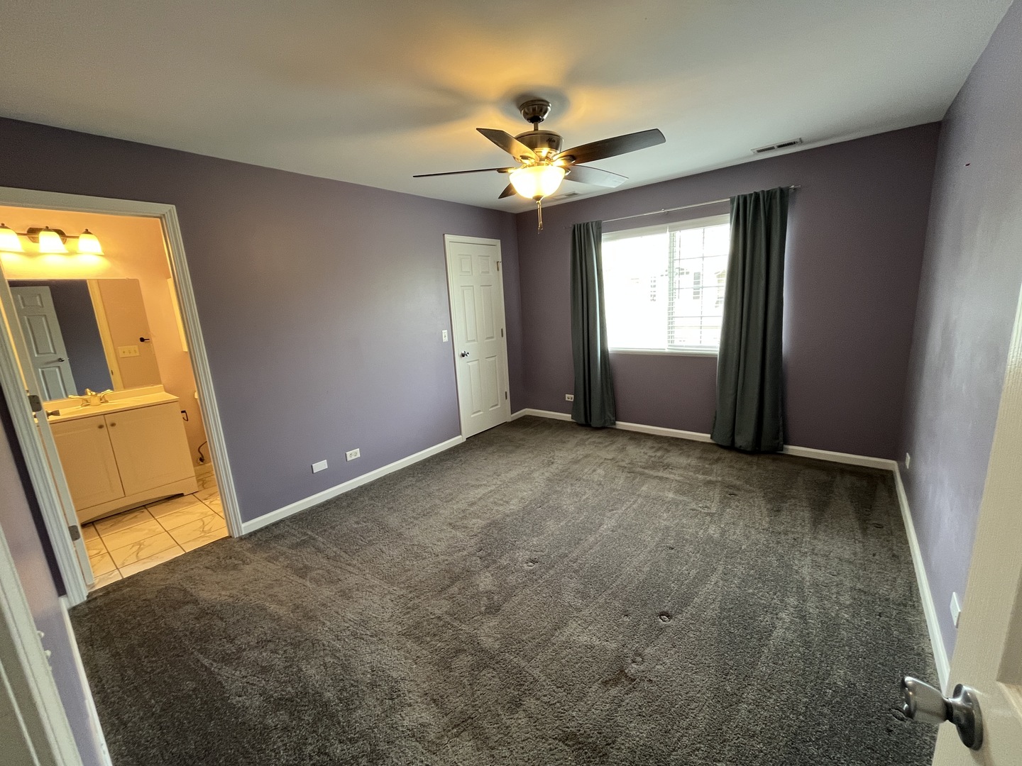 2254 Gallant Fox Circle, Montgomery, IL 60538