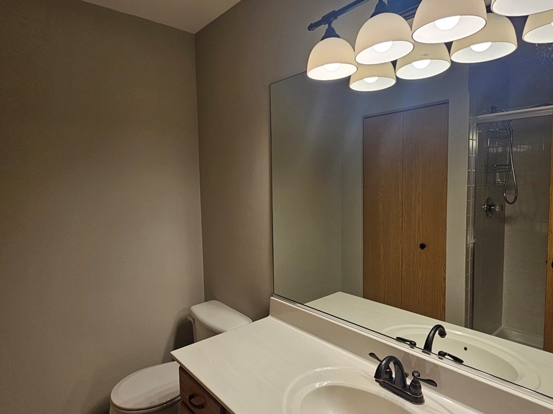 2944 White Thorn Circle, Naperville, IL 60564