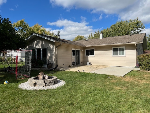 535 W Berkley Lane, Hoffman Estates, IL 60169