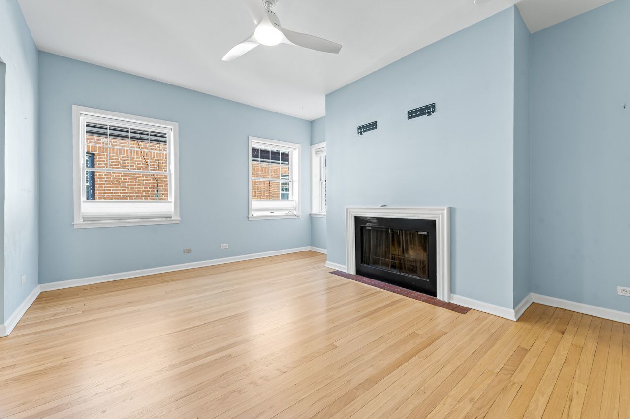832 W Gunnison Street #3N, Chicago, IL 60640