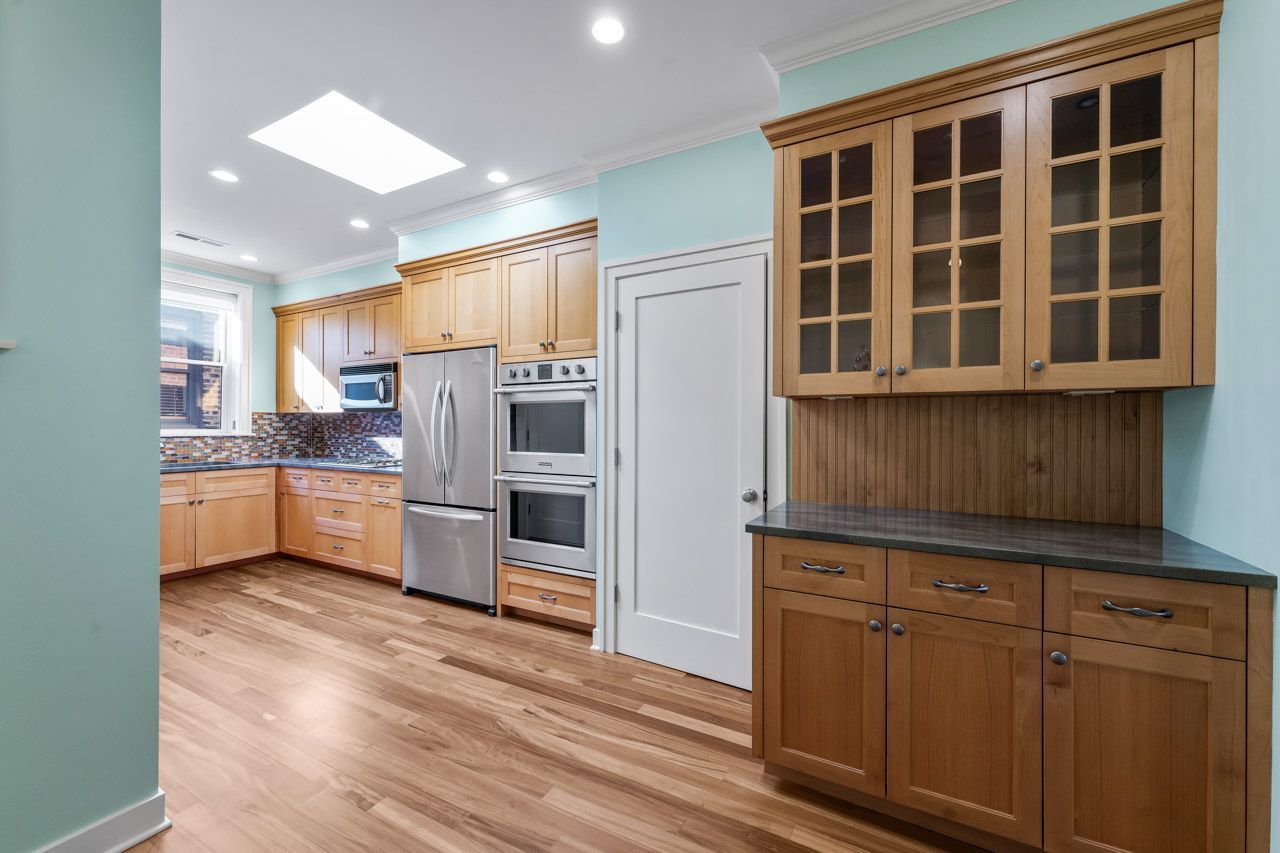 832 W Gunnison Street #3N, Chicago, IL 60640