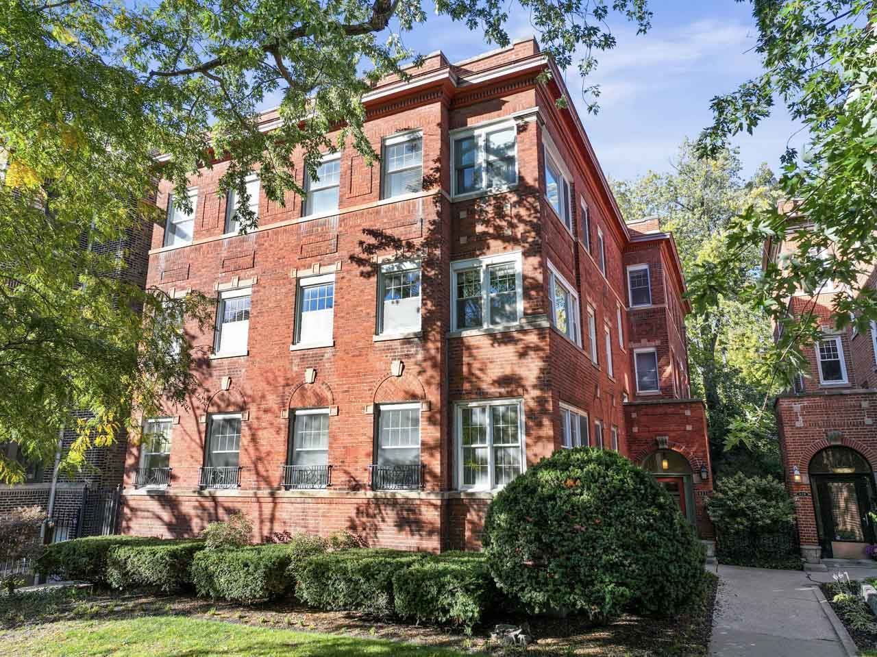 832 W Gunnison Street #3N, Chicago, IL 60640