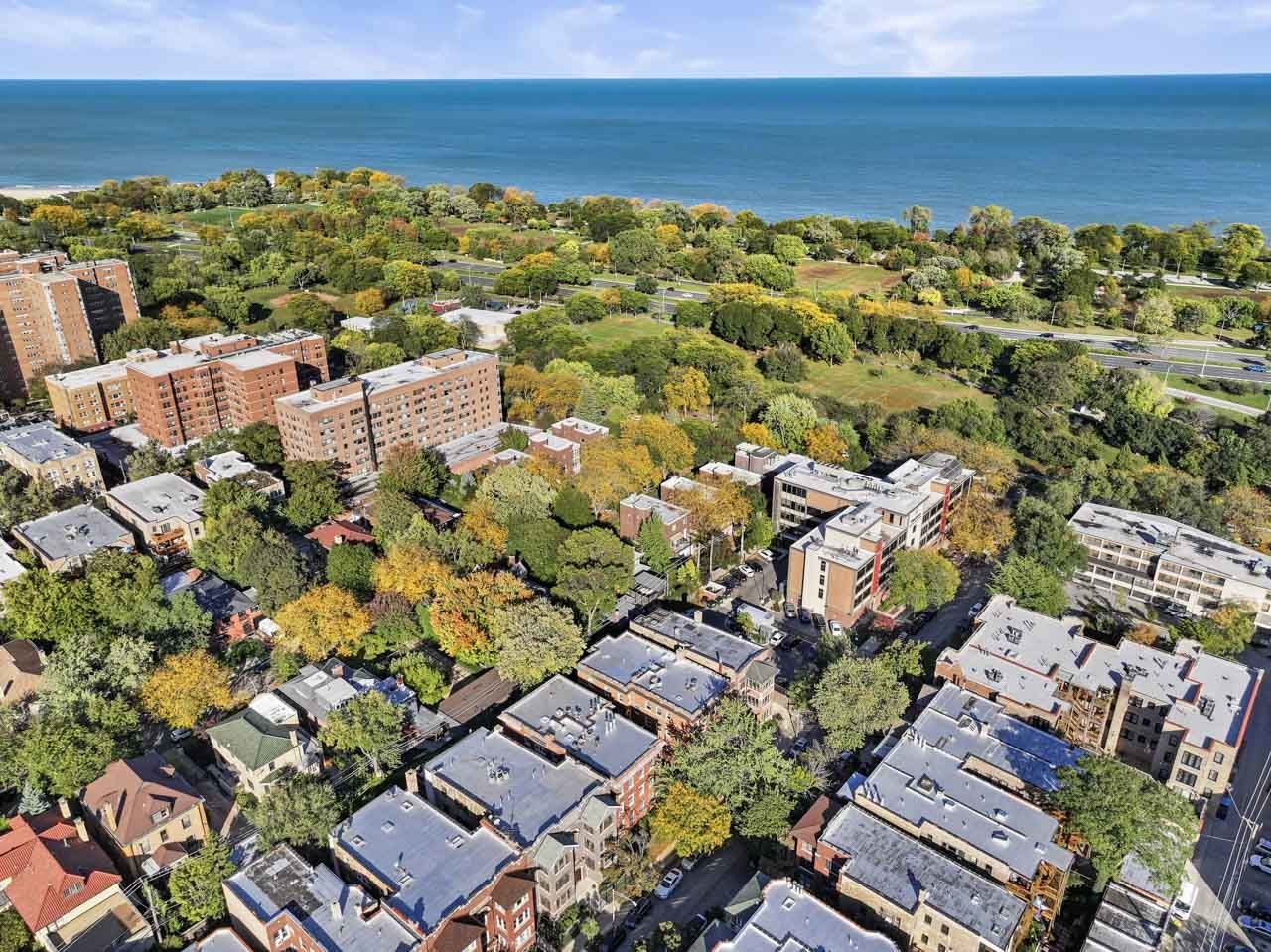 832 W Gunnison Street #3N, Chicago, IL 60640