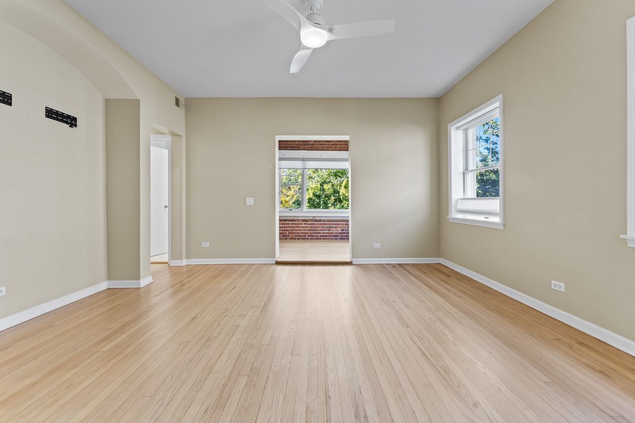 832 W Gunnison Street #3N, Chicago, IL 60640