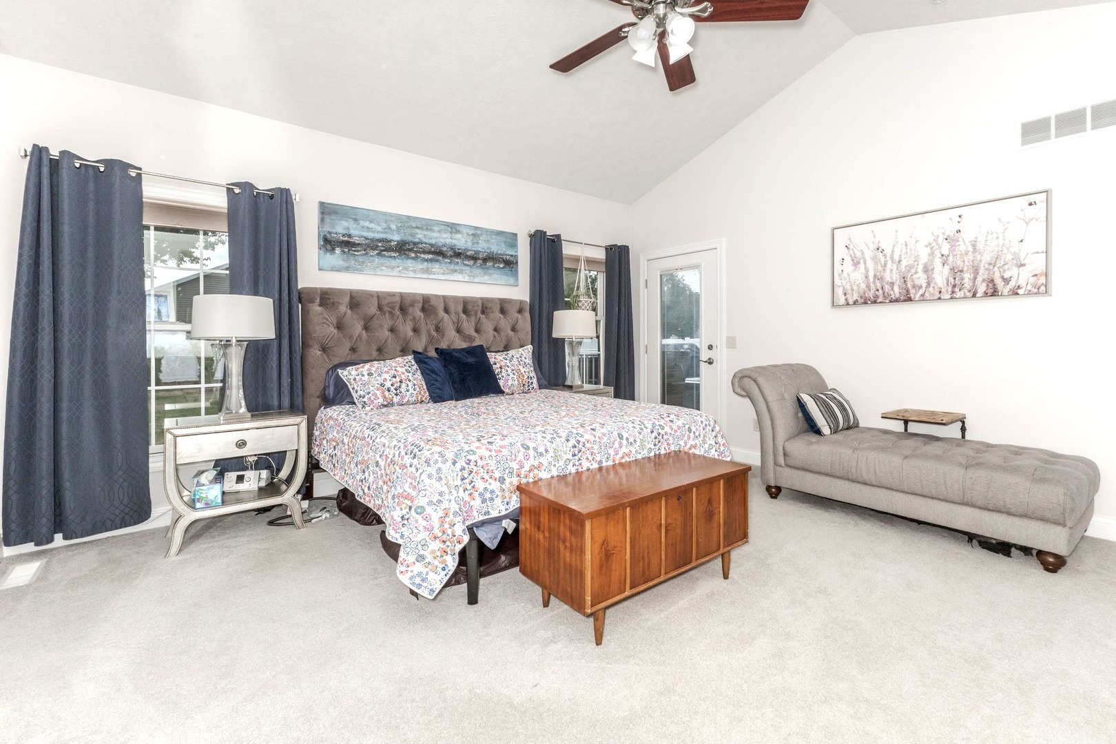 36 Lone Oak Court, Bloomington, IL 61705