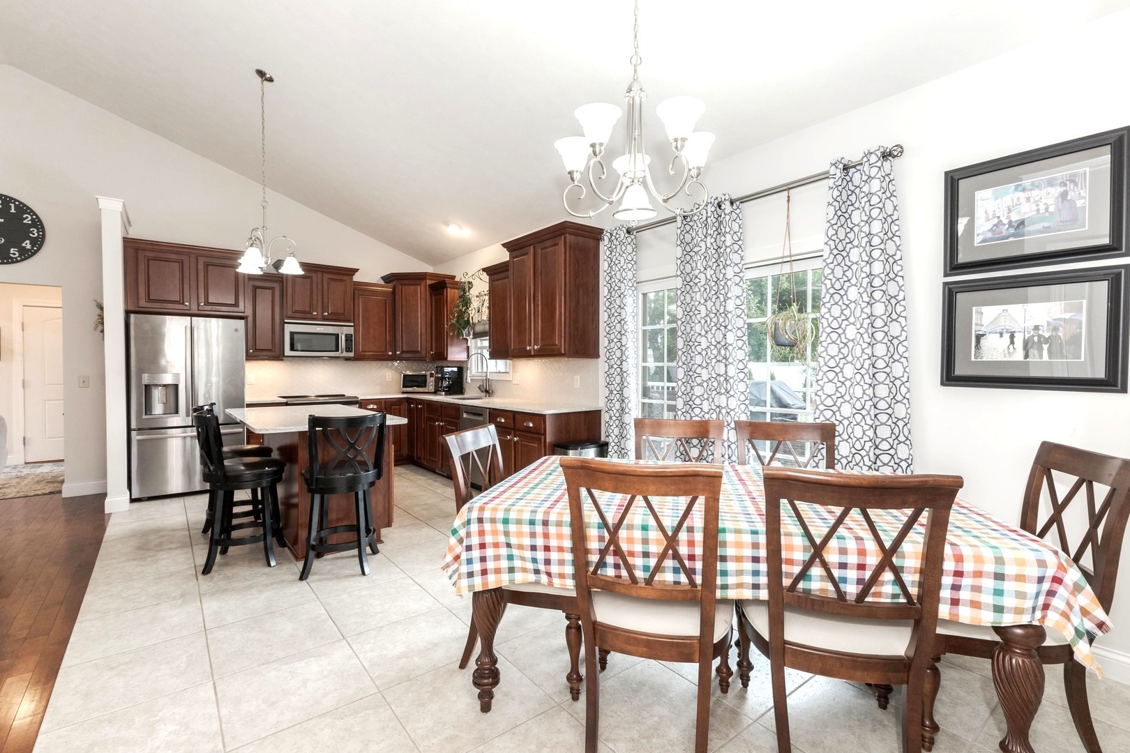 36 Lone Oak Court, Bloomington, IL 61705