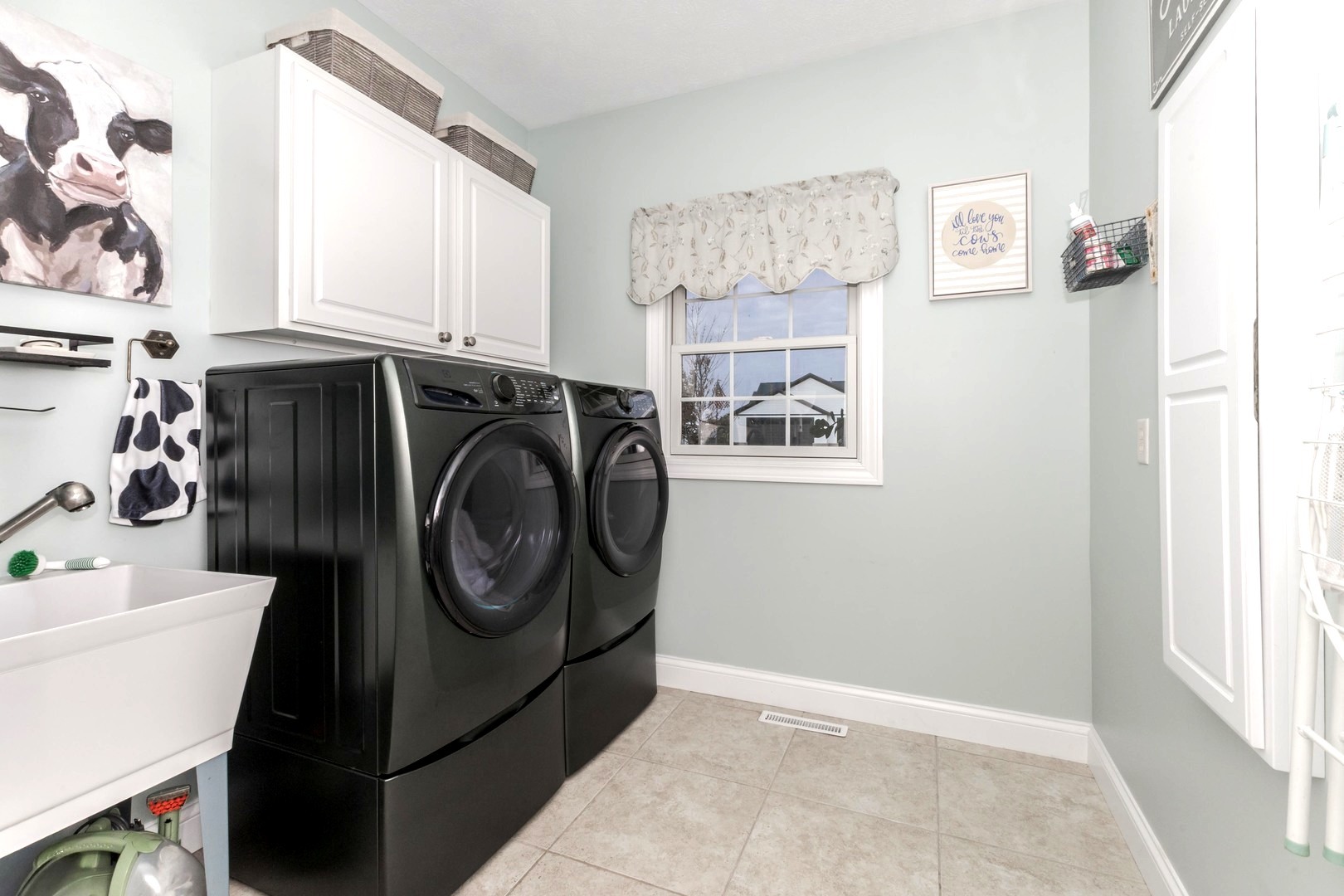 36 Lone Oak Court, Bloomington, IL 61705