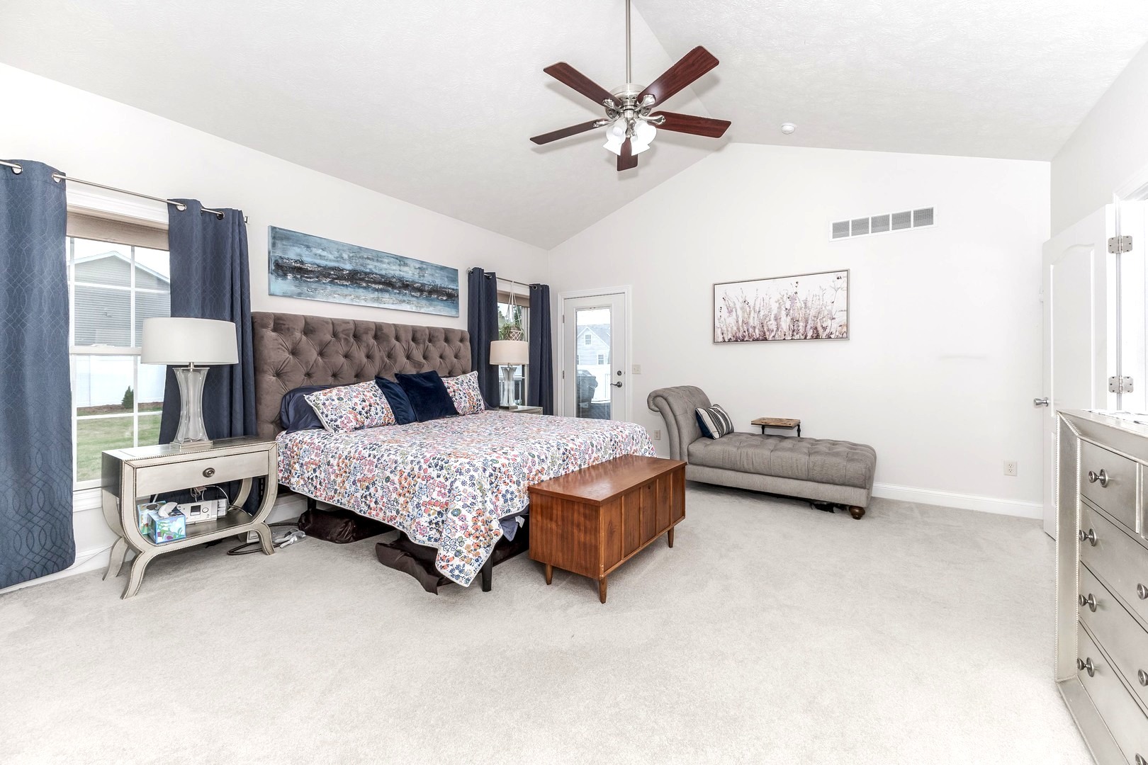 36 Lone Oak Court, Bloomington, IL 61705