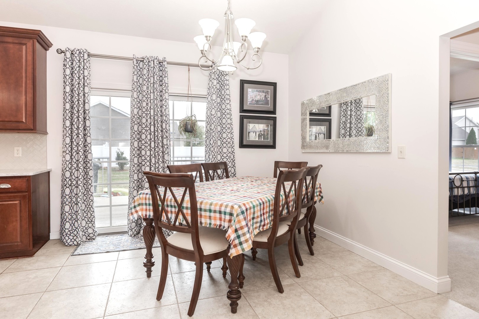 36 Lone Oak Court, Bloomington, IL 61705