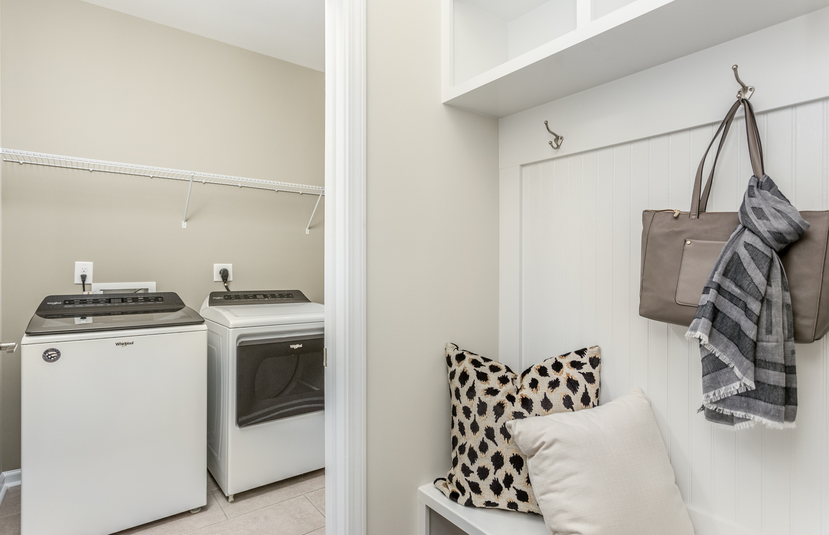 3273 Mirehaven Drive, Aurora, IL 60503