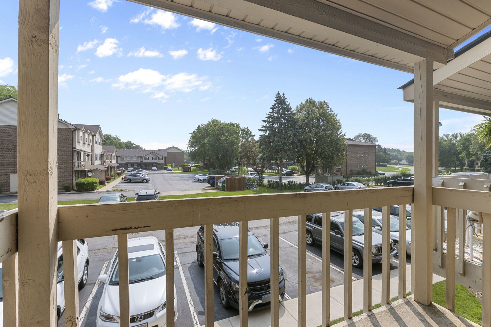 1516 W Jefferson Avenue #E, Naperville, IL 60540