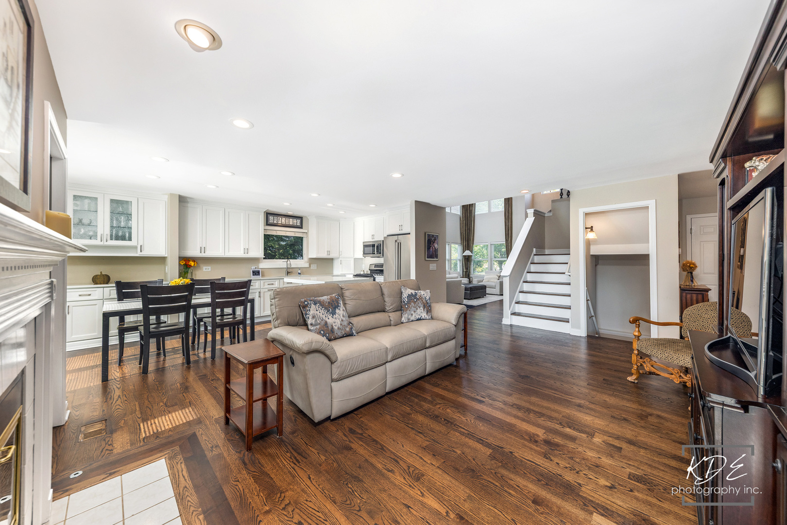 2527 Boddington Lane, Naperville, IL 60564