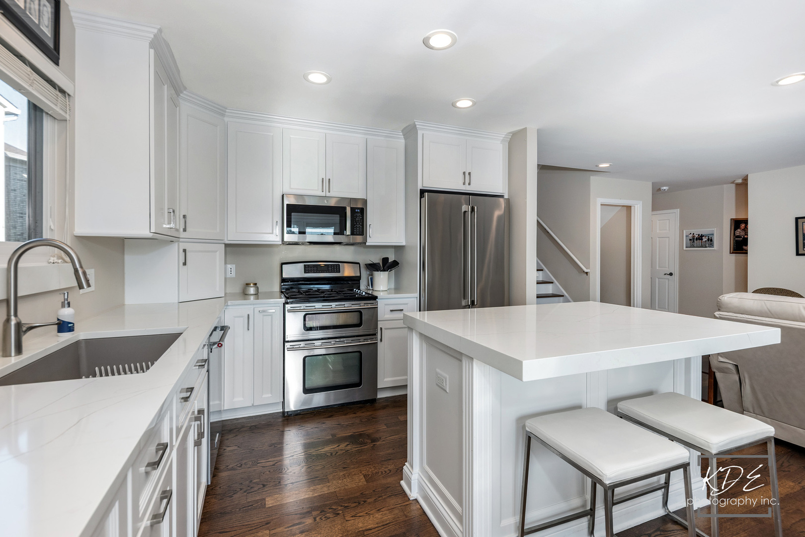 2527 Boddington Lane, Naperville, IL 60564