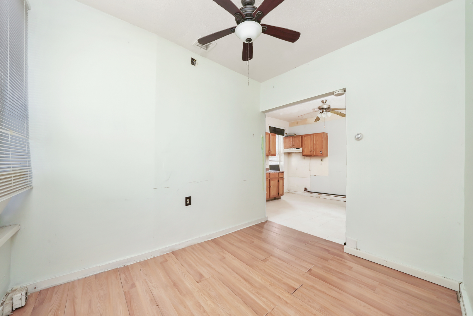 2900 W 25TH Place, Chicago, IL 60623