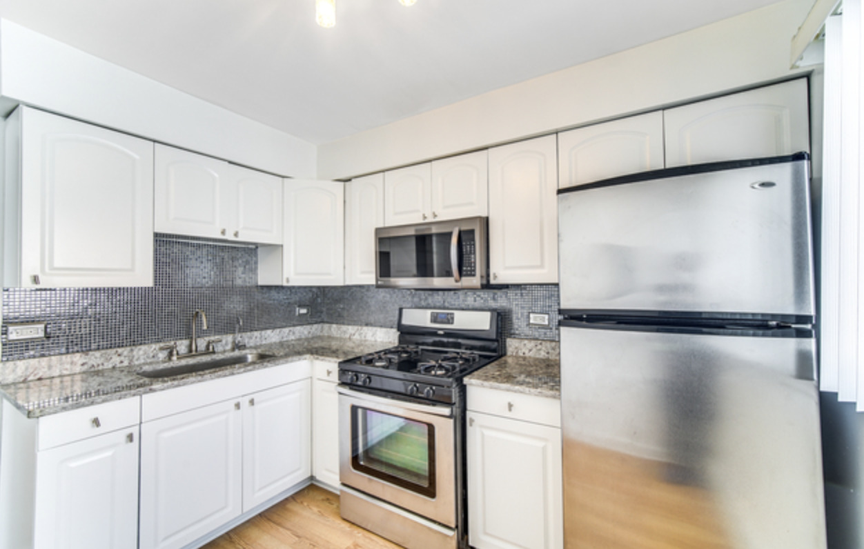 1557 Jill Court #110, Glendale Heights, IL 60139