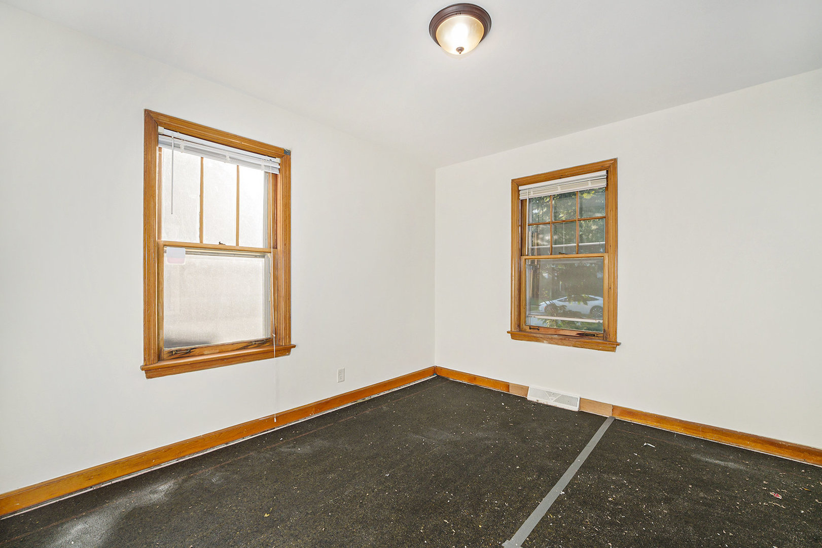 212 E 142nd Place, Dolton, IL 60419