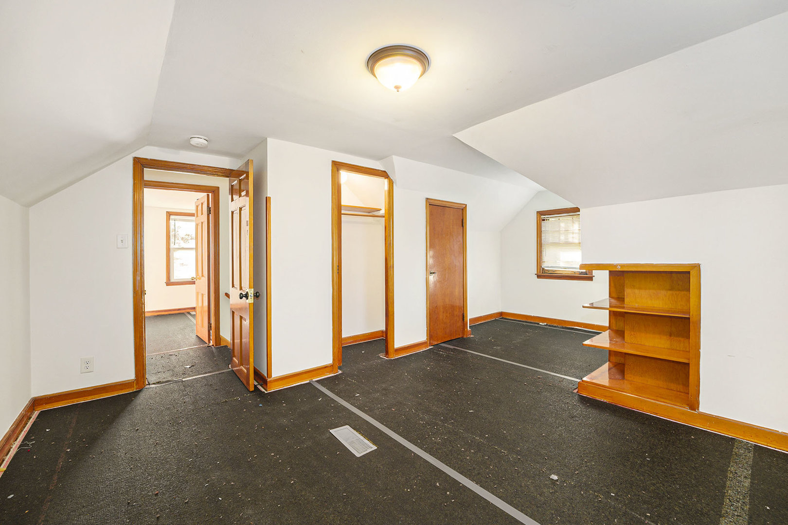 212 E 142nd Place, Dolton, IL 60419