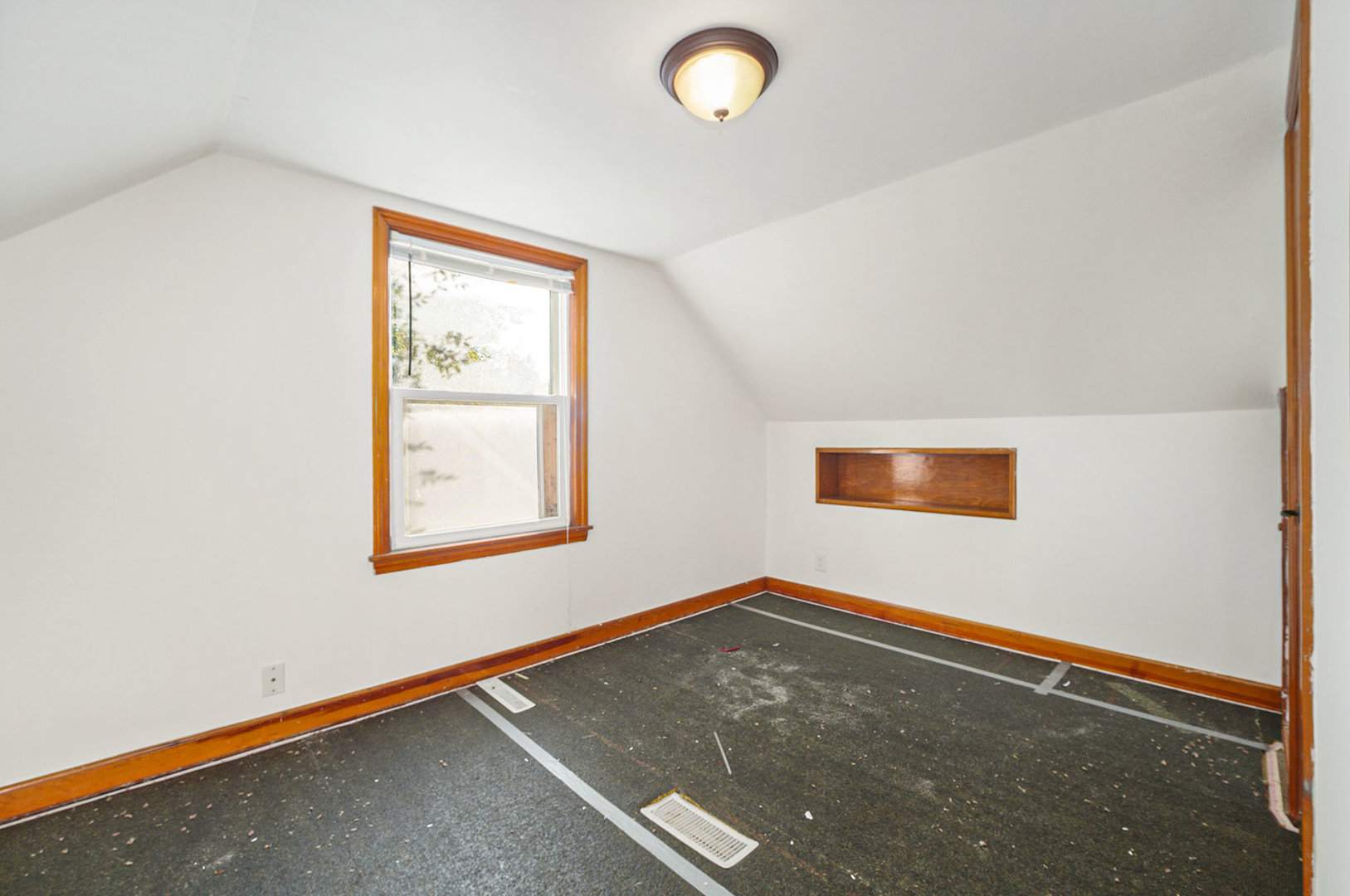 212 E 142nd Place, Dolton, IL 60419