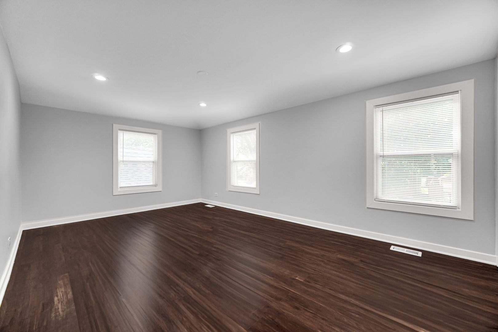 14521 S Michigan Avenue, Riverdale, IL 60827