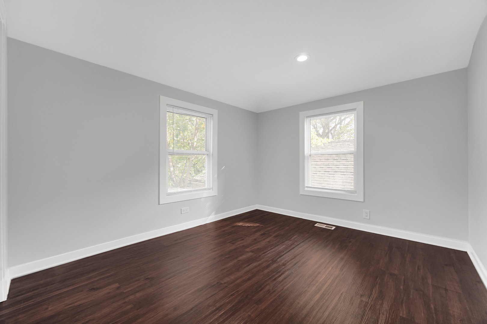 14521 S Michigan Avenue, Riverdale, IL 60827