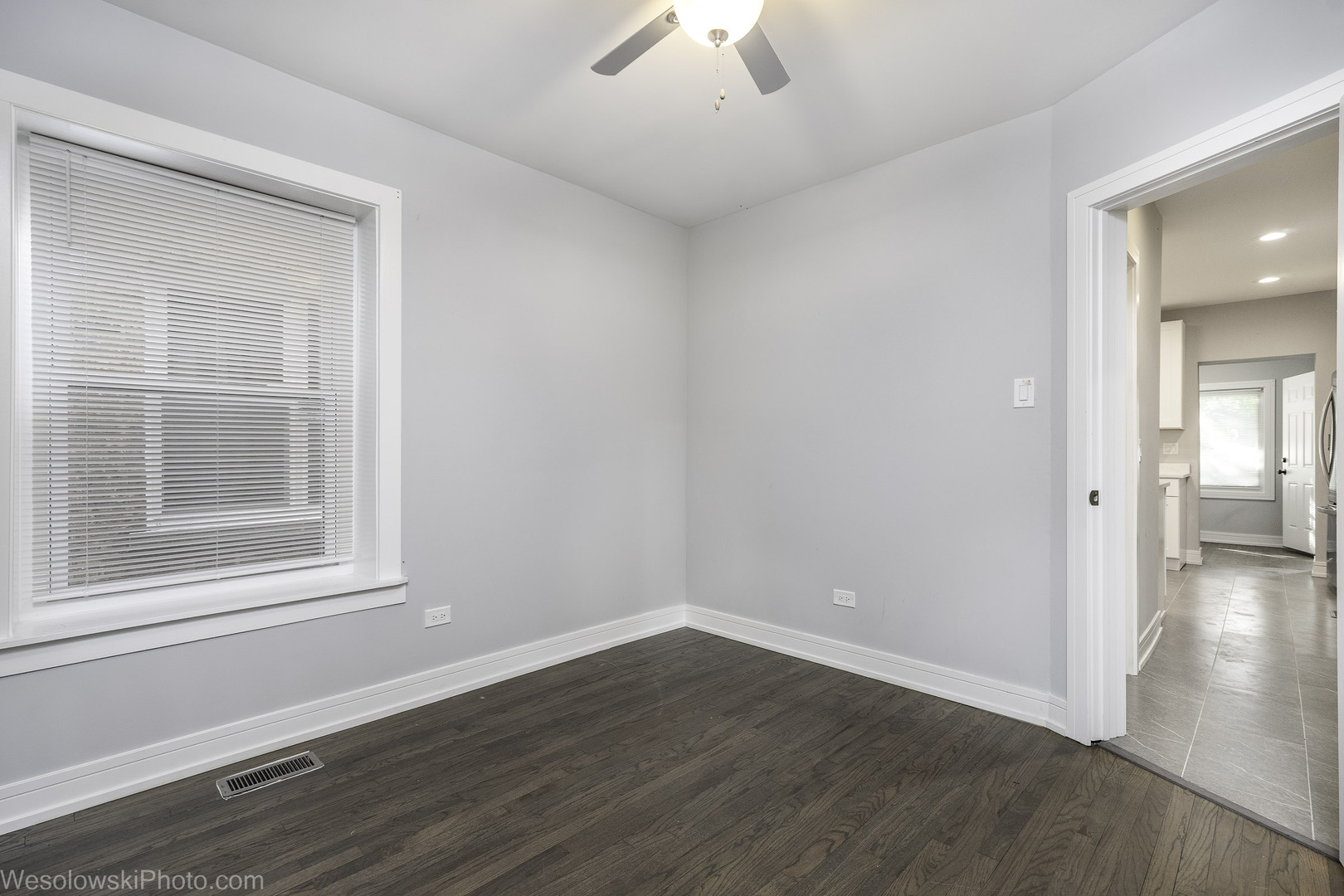 5510 N Luna Avenue, Chicago, IL 60630