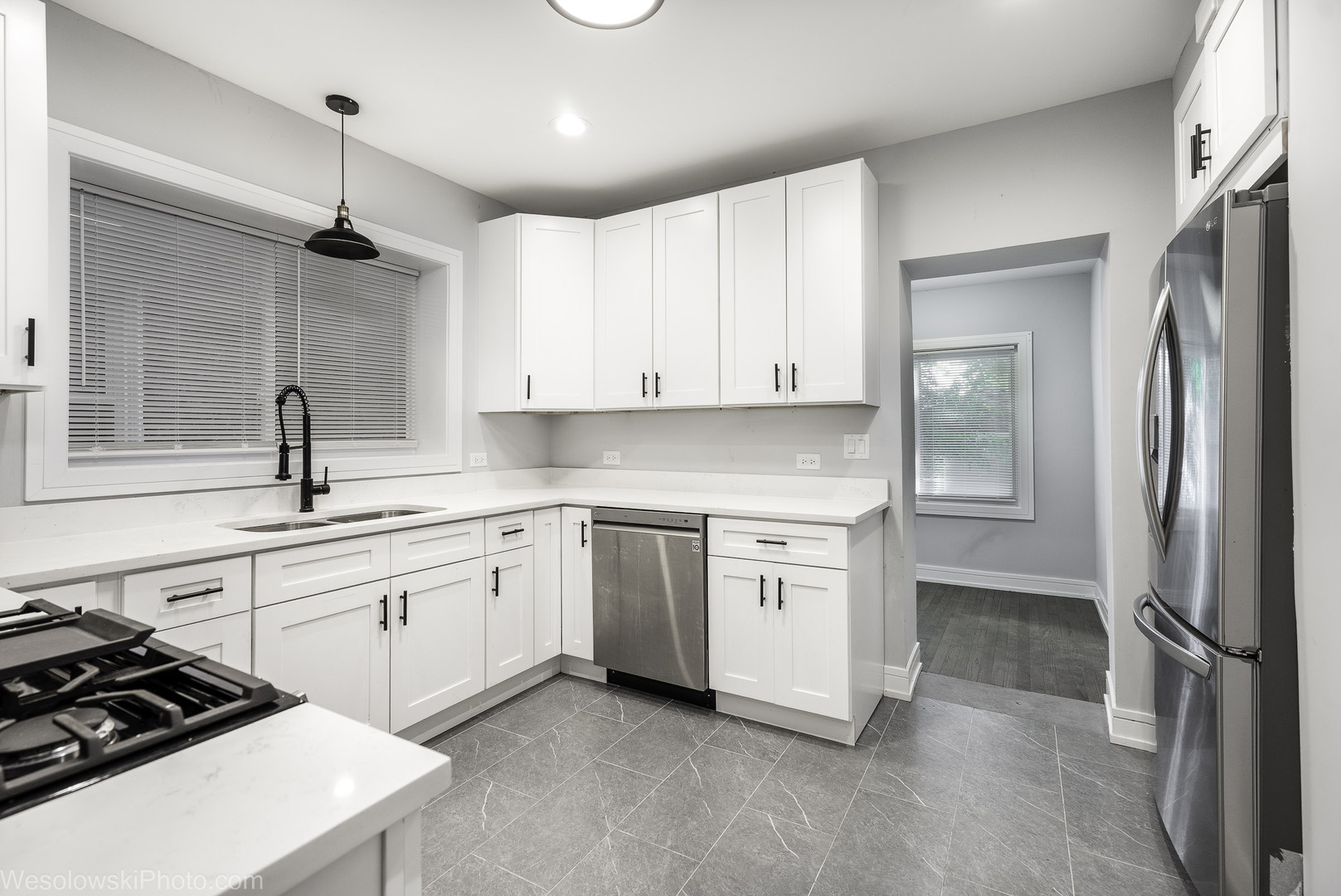 5510 N Luna Avenue, Chicago, IL 60630