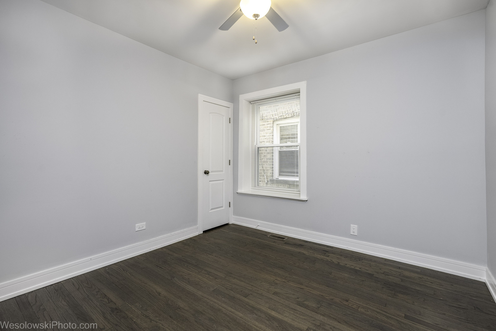 5510 N Luna Avenue, Chicago, IL 60630