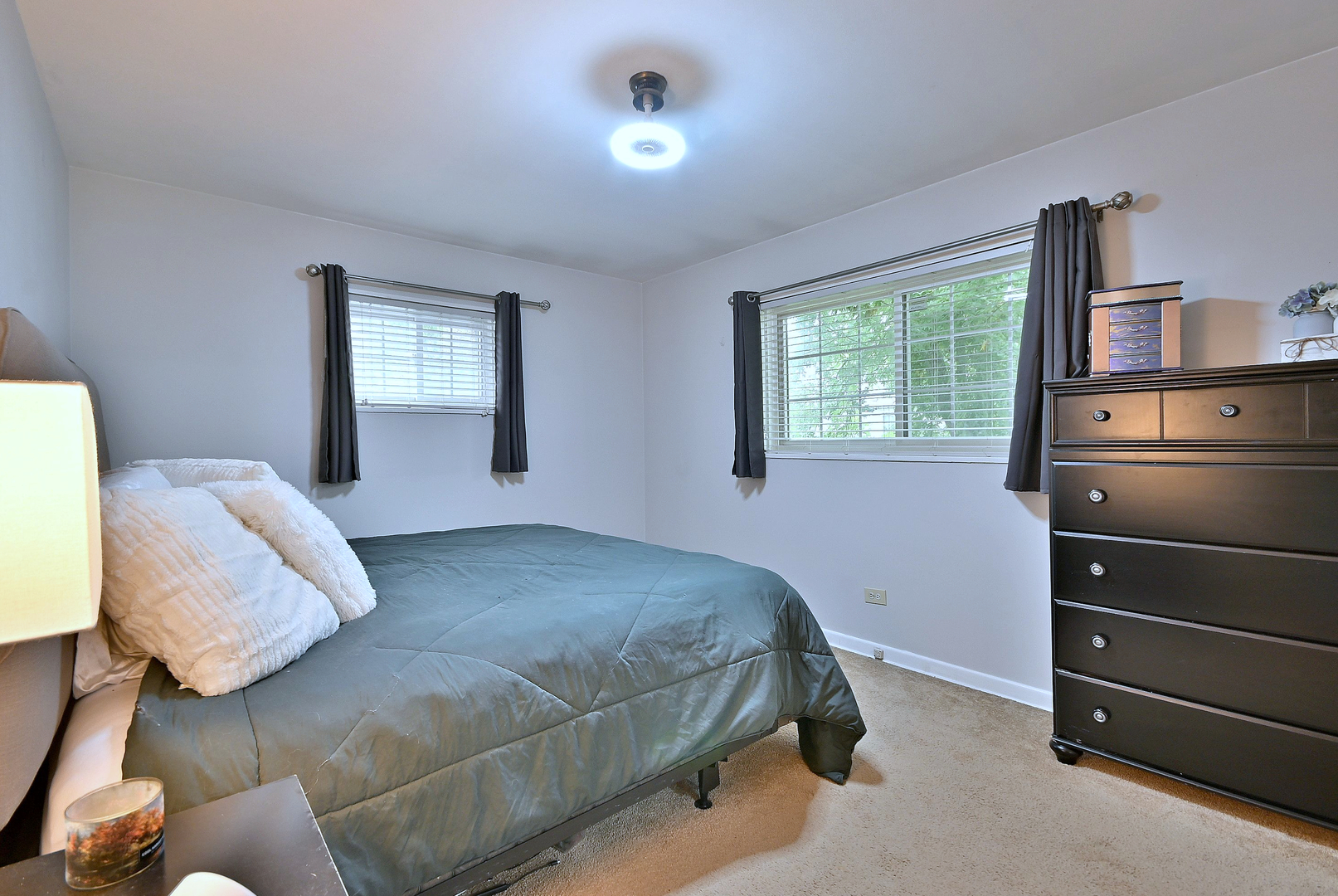 711 Cadillac Drive, Wheaton, IL 60187