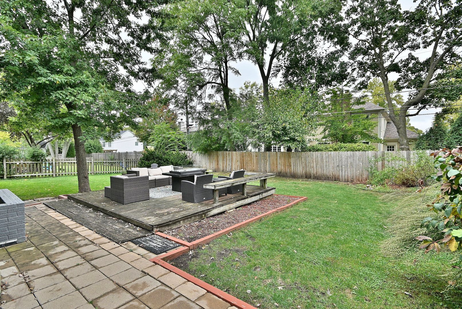 711 Cadillac Drive, Wheaton, IL 60187