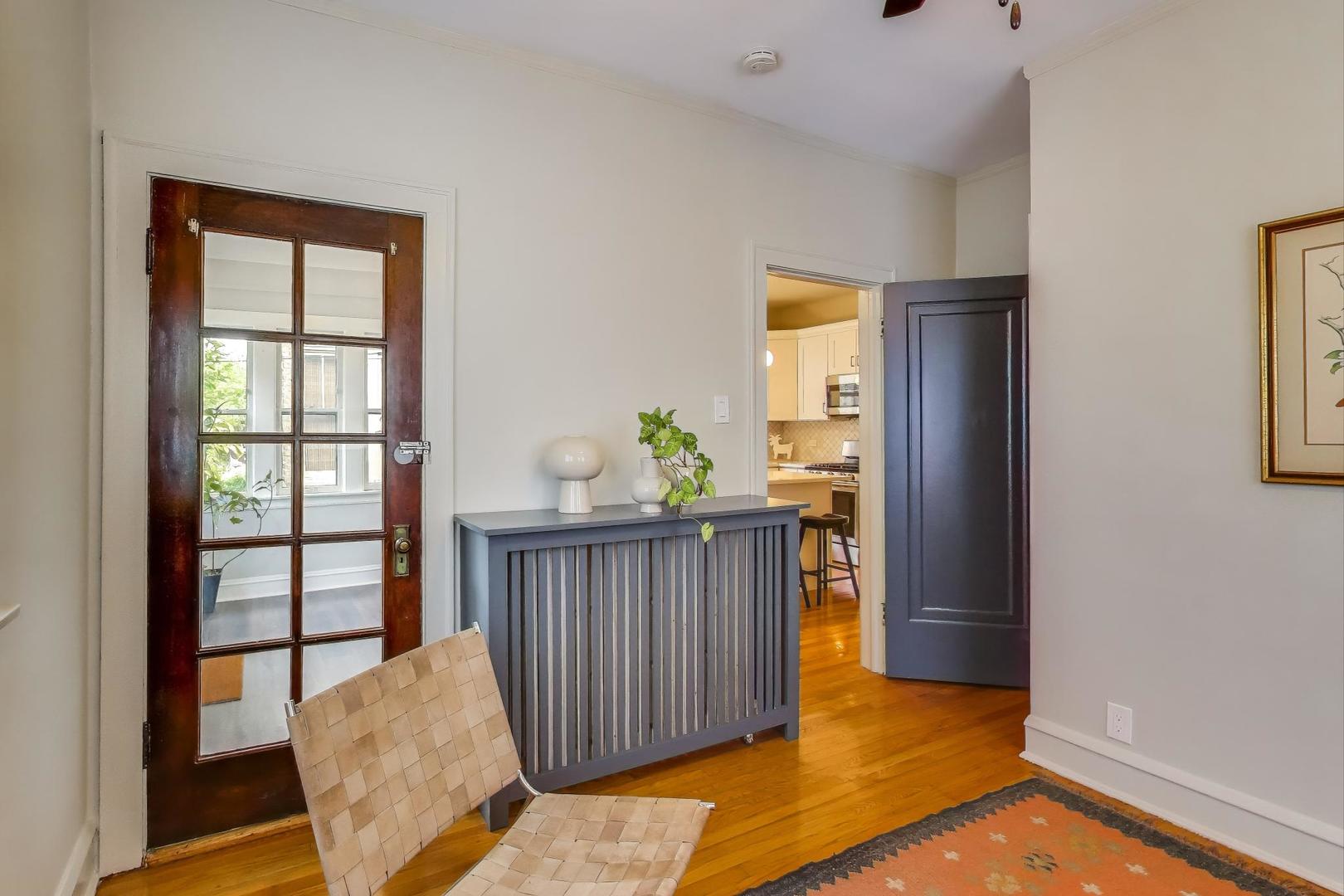 34 Le Moyne Parkway, Oak Park, IL 60302