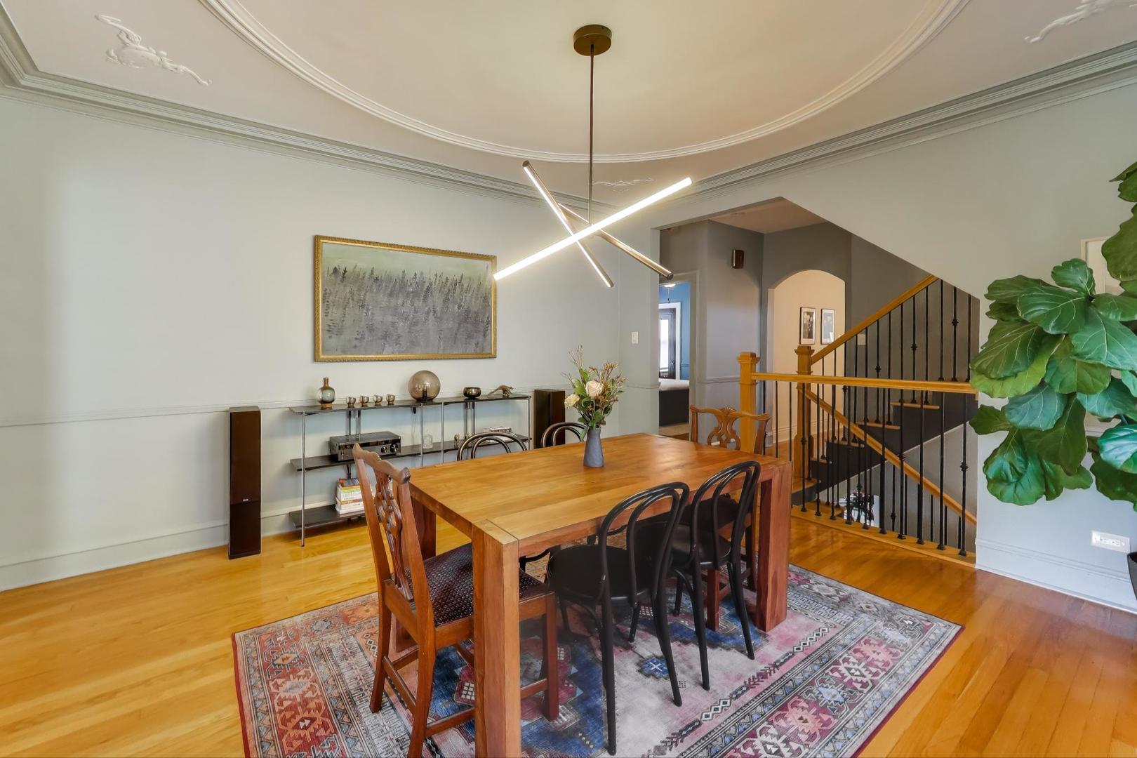 34 Le Moyne Parkway, Oak Park, IL 60302