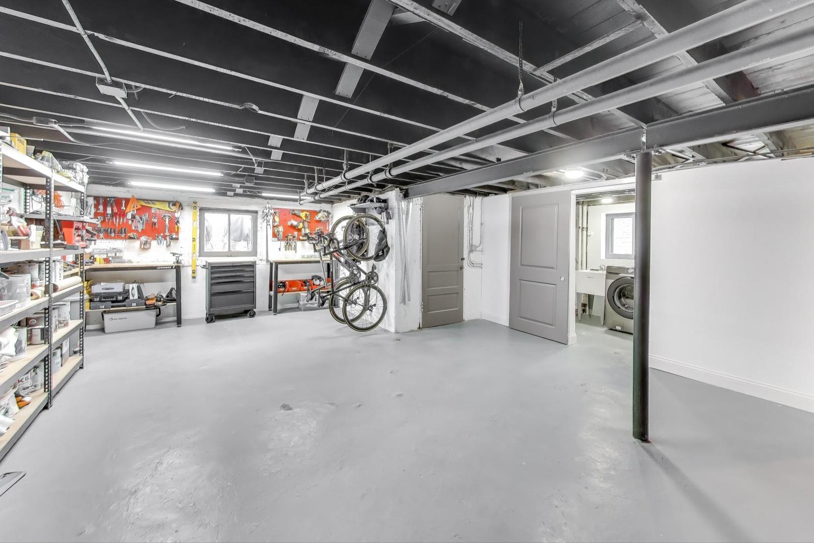 34 Le Moyne Parkway, Oak Park, IL 60302