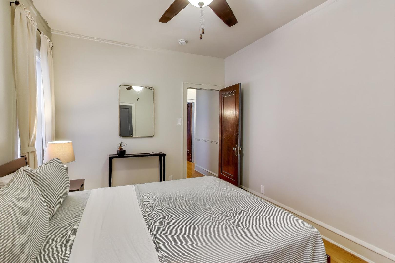 34 Le Moyne Parkway, Oak Park, IL 60302