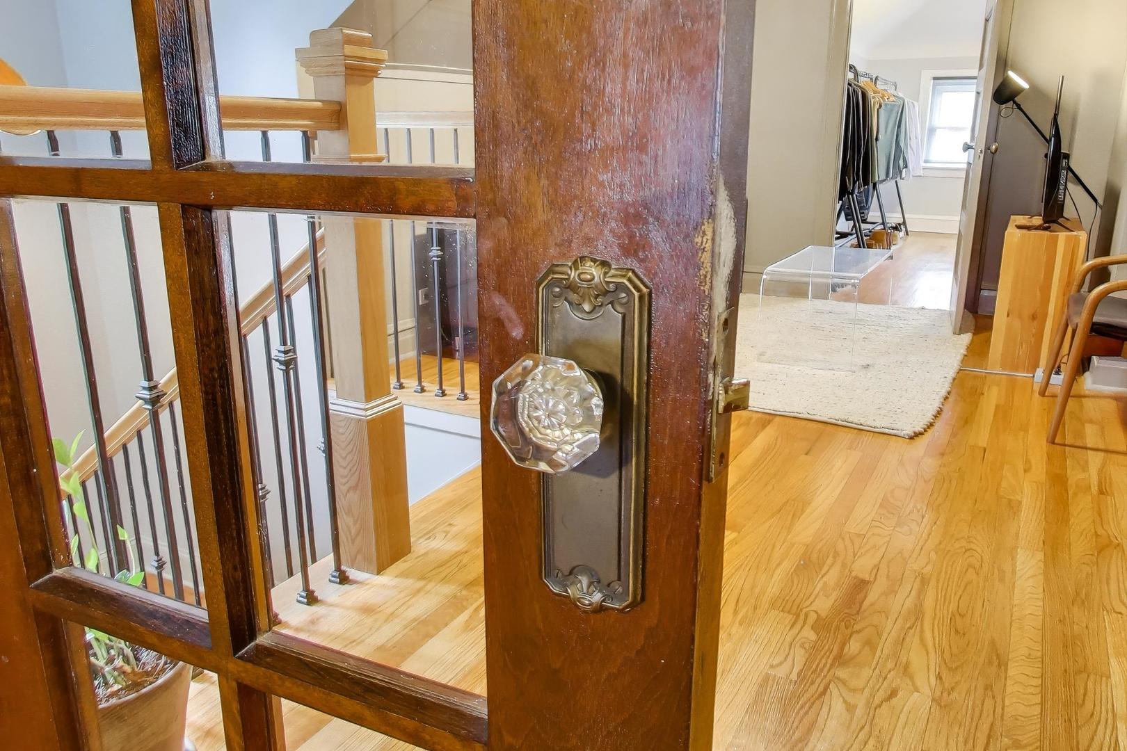 34 Le Moyne Parkway, Oak Park, IL 60302