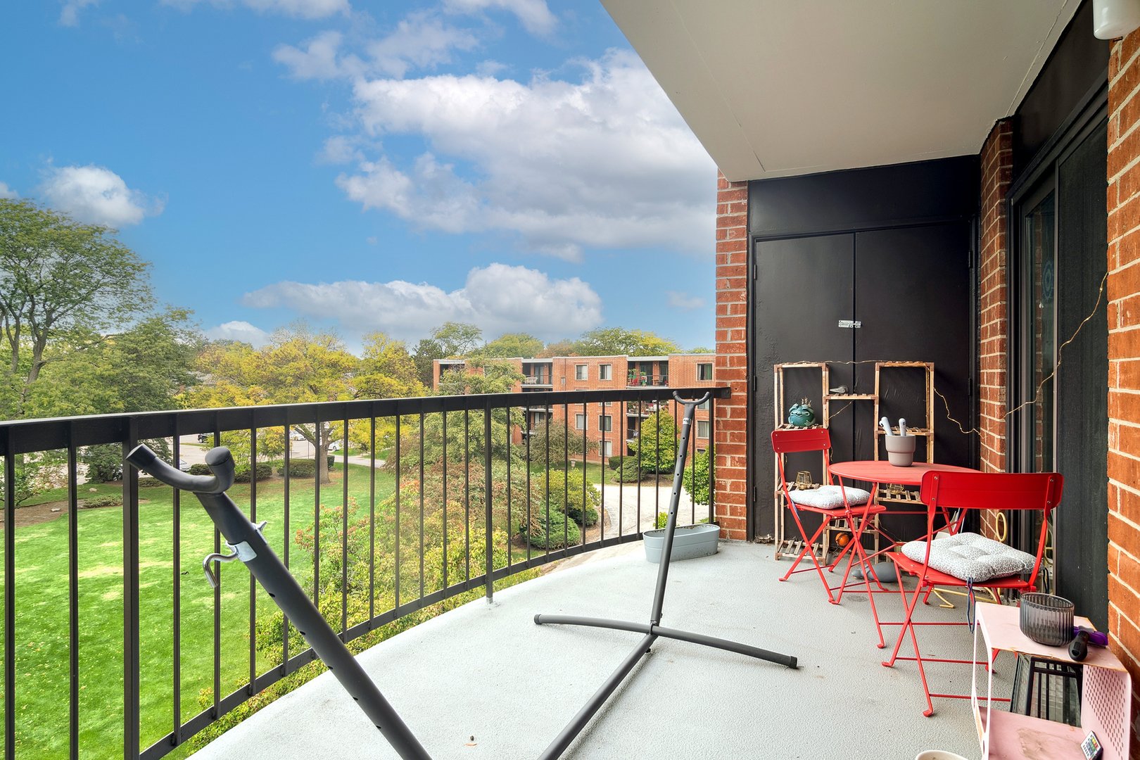 1415 E Central Road #422C, Arlington Heights, IL 60005